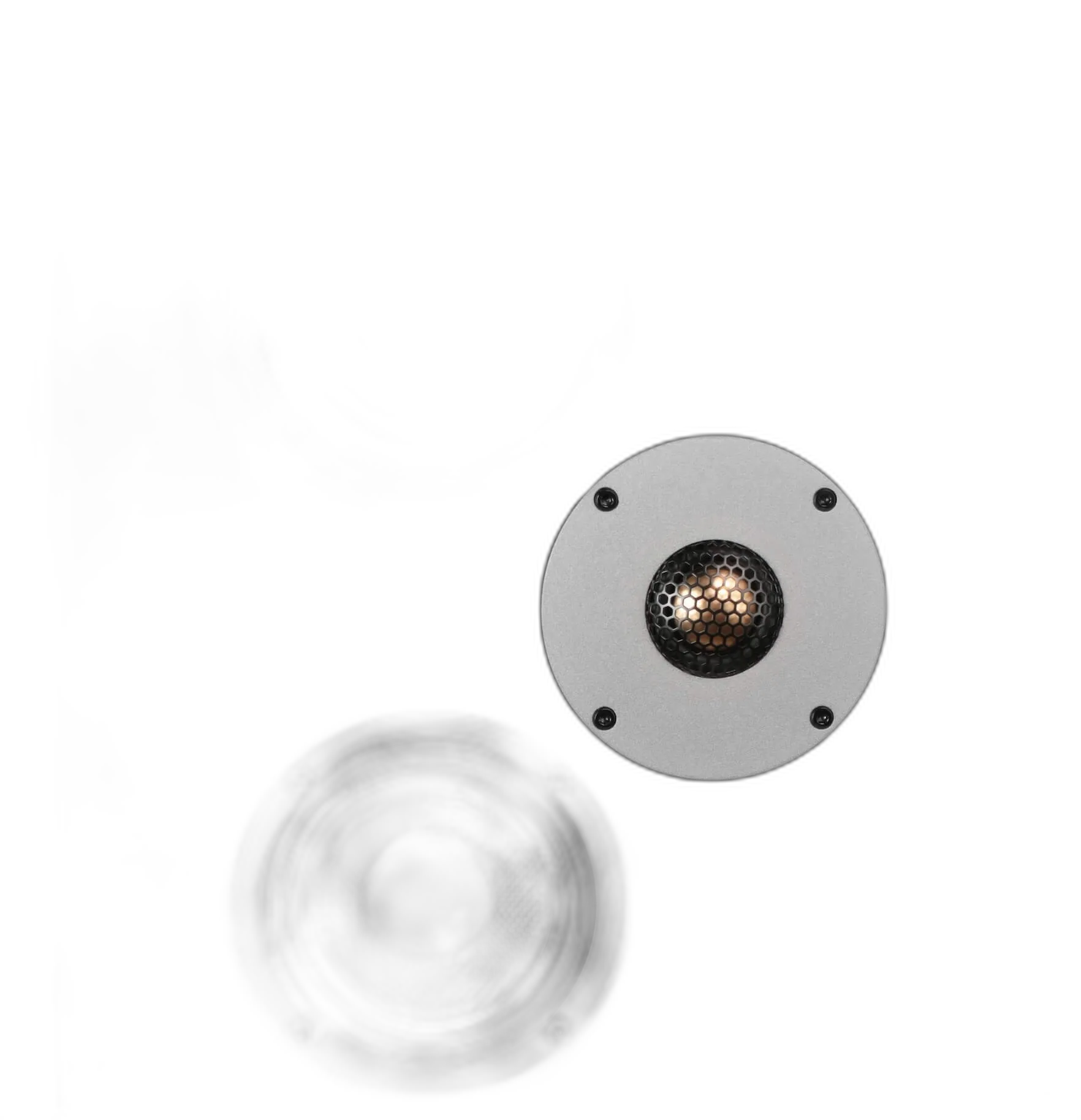 Alternative view of XTZ E-IW82
